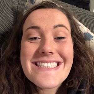 Meet your Posher, Kenz